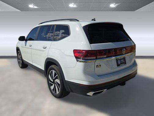 2024 Volkswagen Atlas 2.0T SE w/Technology 4MOTION