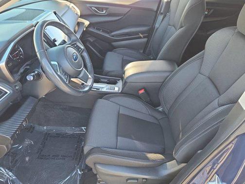 2023 Subaru Ascent Premium 8-Passenger