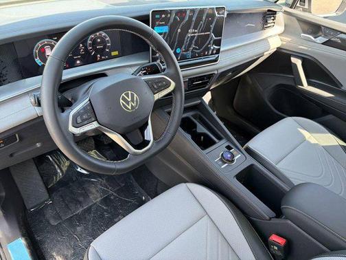 2026 Volkswagen Tiguan 2.0T SE 4MOTION