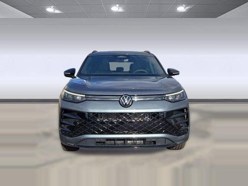 2026 Volkswagen Tiguan 2.0T SE R-Line Black 4MOTION