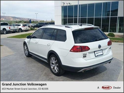 2017 Volkswagen Golf Alltrack TSI SEL