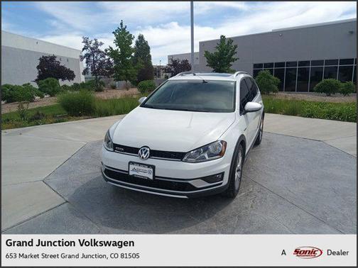 2017 Volkswagen Golf Alltrack TSI SEL