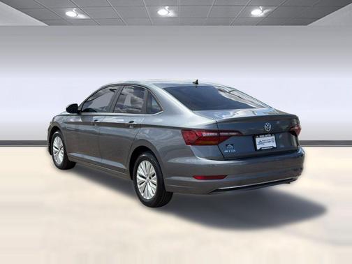 Platinum Gray Metallic 2019 Volkswagen Jetta 1.4T S
