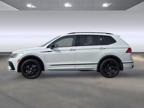 2024 Volkswagen Tiguan 2.0T SE R-Line Black 4MOTION