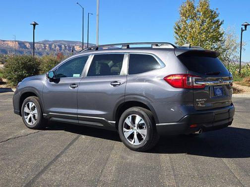 2024 Subaru Ascent Premium 7-Passenger