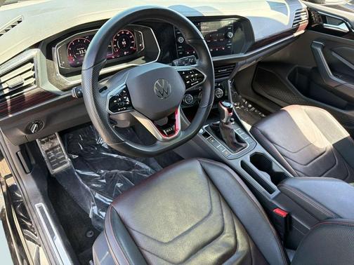 Deep Black Pearl 2022 Volkswagen Jetta GLI 2.0T Autobahn