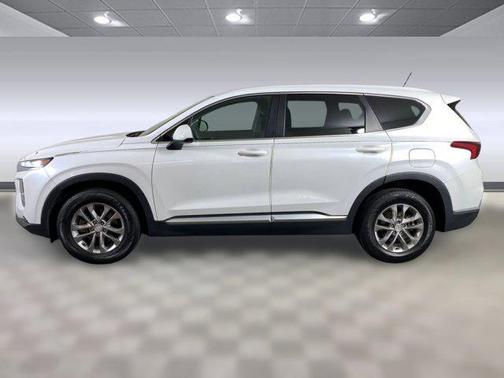 2019 Hyundai SANTA FE SE 2.4