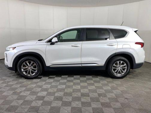 2019 Hyundai SANTA FE SE 2.4