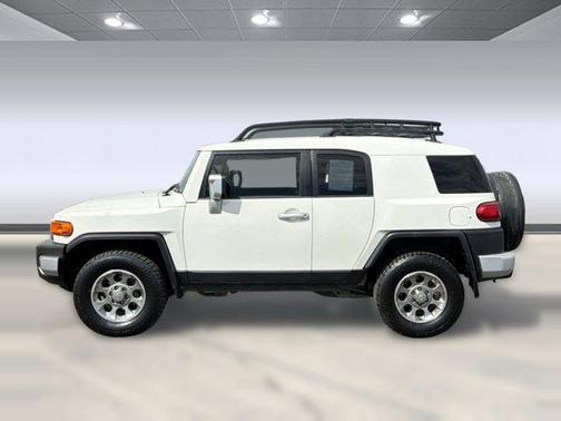 2012 Toyota FJ Cruiser Base
