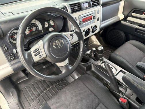 2012 Toyota FJ Cruiser Base