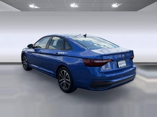 Rising Blue Metallic 2024 Volkswagen Jetta 1.5T Sport