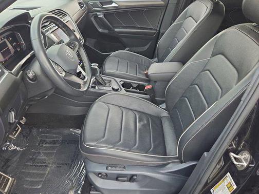 2023 Volkswagen Tiguan 2.0T SEL R-Line 4MOTION