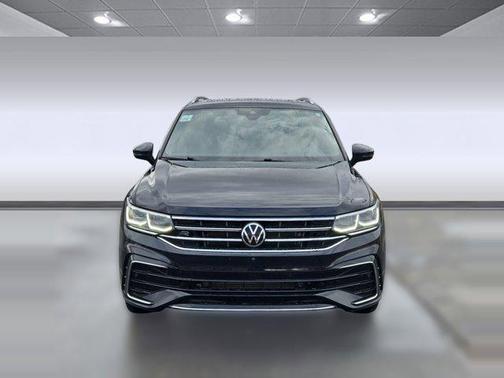 2023 Volkswagen Tiguan 2.0T SEL R-Line 4MOTION