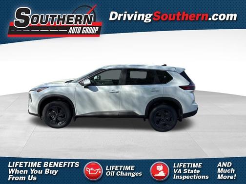 Everest White P 2026 Nissan Rogue SV
