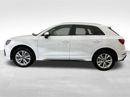 2025 Audi Q3 45 S line Premium