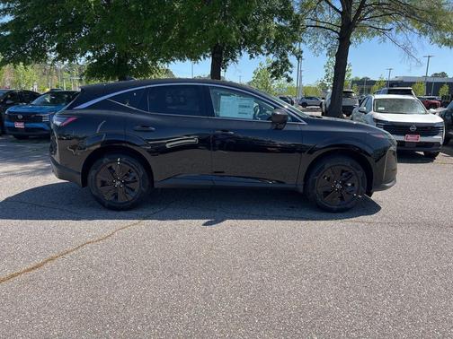 2025 Nissan Murano SV