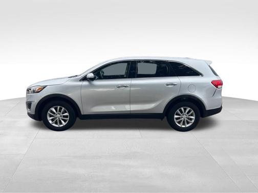2018 Kia Sorento L
