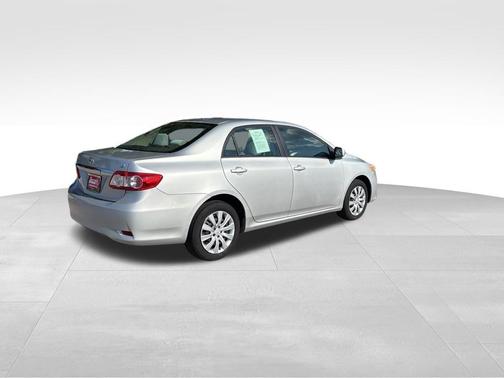 2012 Toyota Corolla LE