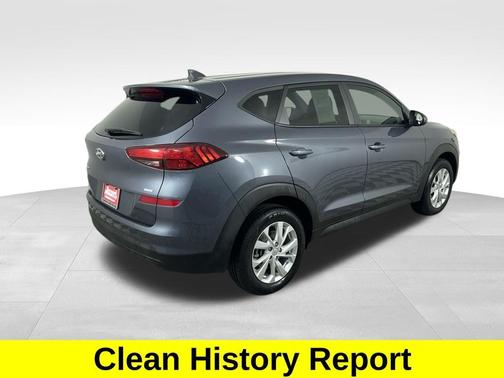 2021 Hyundai TUCSON SE