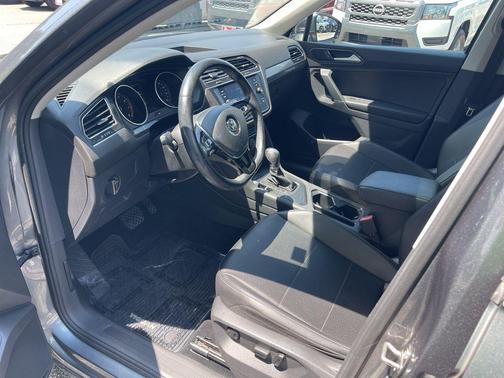 2018 Volkswagen Tiguan 2.0T SEL