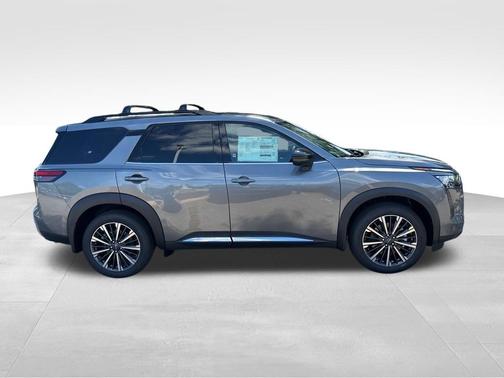 Gun Metallic 2026 Nissan Pathfinder Platinum