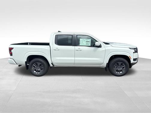 Glacier White 2026 Nissan Frontier SV