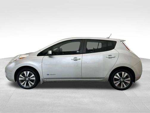 Brilliant Silver 2015 Nissan Leaf SV