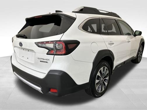 2024 Subaru Outback Touring