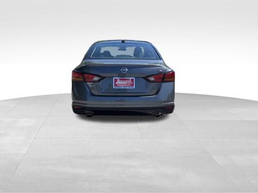 2t Gun Blk Roof 2026 Nissan Altima 2.5 SR