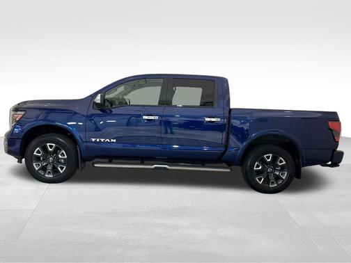 2024 Nissan Titan Platinum Reserve