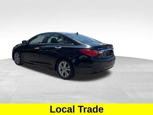 2011 Hyundai SONATA Limited
