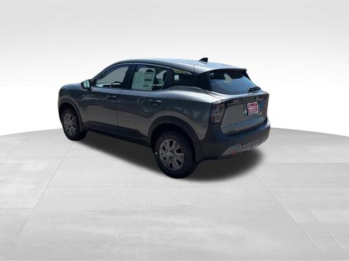 Gun Metallic 2026 Nissan Kicks S