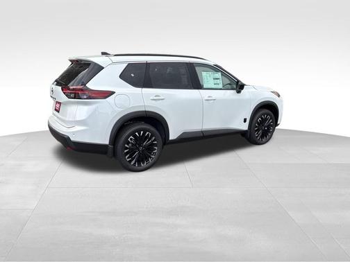 Everest White P 2026 Nissan Rogue Dark Armor