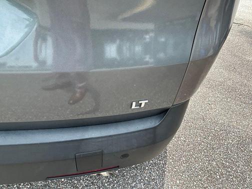 Satin Steel Metallic 2019 Chevrolet Traverse LT Leather