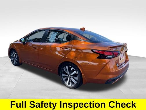 2021 Nissan Versa 1.6 SR
