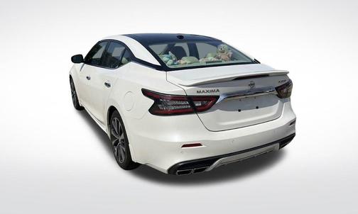 White 2023 Nissan Maxima Platinum