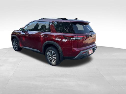 Scarlet Ember 2026 Nissan Pathfinder SL