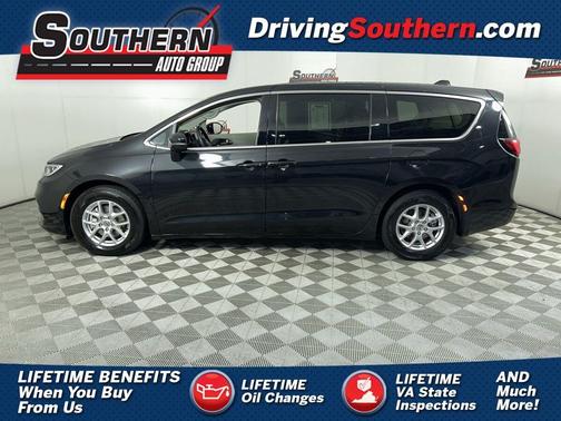 2024 Chrysler Pacifica Touring-L