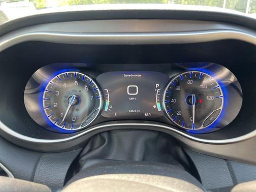 2024 Chrysler Pacifica Touring-L