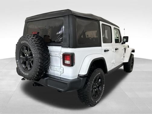 2023 Jeep Wrangler Sport