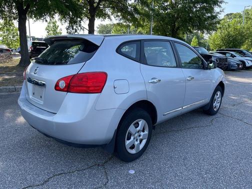 2012 Nissan Rogue S
