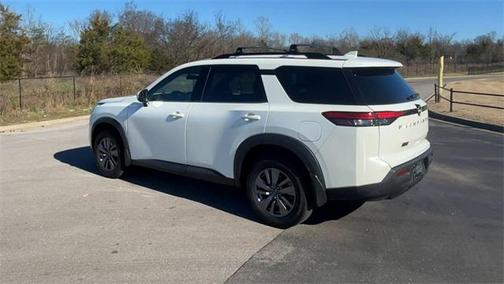 2024 Nissan Pathfinder SV 4WD