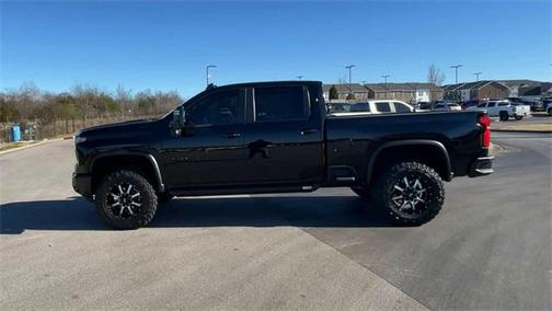 2025 Chevrolet Silverado 2500 4WD Crew Cab Standard Bed ZR2