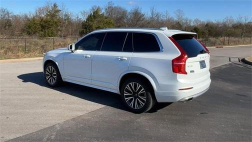 2021 Volvo XC90 T5 Momentum