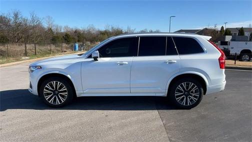 2021 Volvo XC90 T5 Momentum