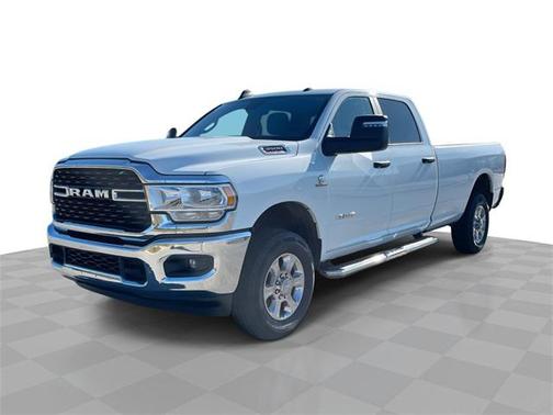 2024 RAM 3500 Big Horn Crew Cab 4x4 8' Box