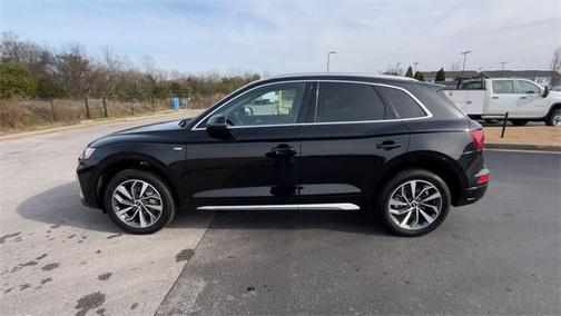 2023 Audi Q5 45 S line Premium Plus