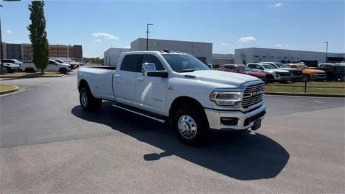 2024 RAM 3500 Laramie Crew Cab 4x4 8' Box