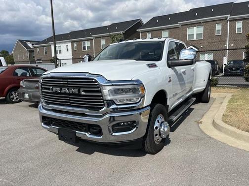 2024 RAM 3500 Laramie Crew Cab 4x4 8' Box