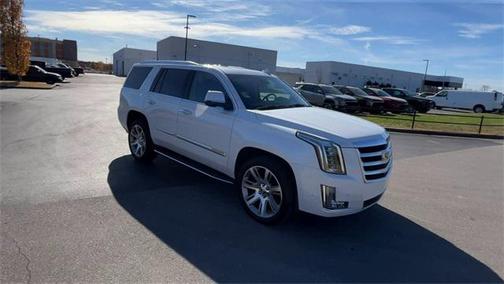 2020 Cadillac Escalade Luxury